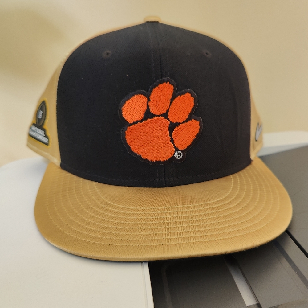 Nike Official Locker Room 2016 NCAA National Champion Clemson Tigers Hat